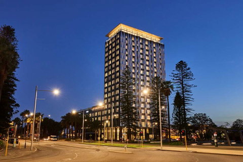 DoubleTree by Hilton Perth Waterfront - Accommodation in Brisbane 2
