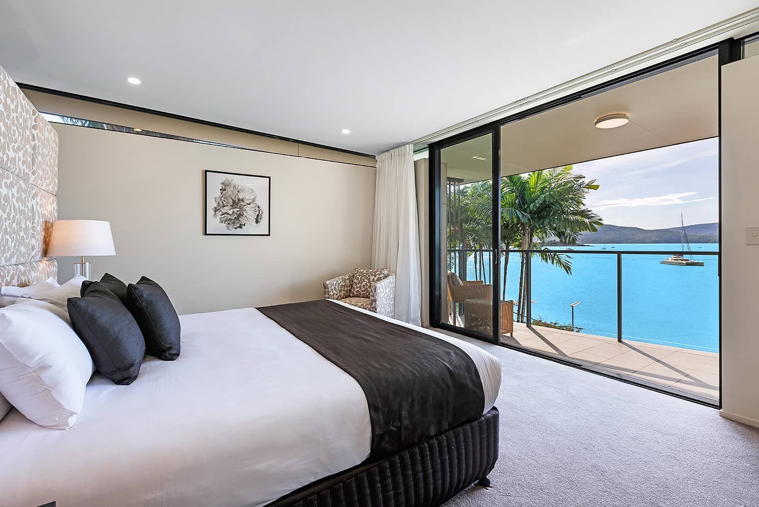 Cannonvale QLD Accommodation in Brisbane