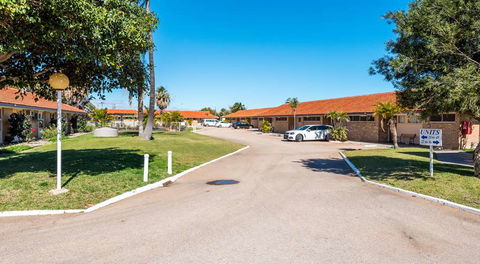 Hospitality Carnarvon, SureStay By BW - Accommodation in Brisbane 0