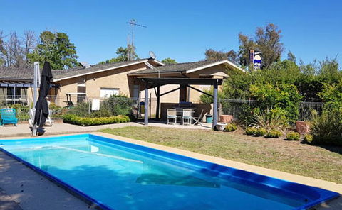 Amber Court Motor Inn - Accommodation in Brisbane 2