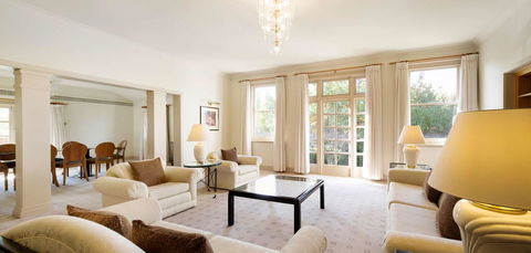 Hyatt Hotel Canberra - A Park Hyatt Hotel - Accommodation in Brisbane 7