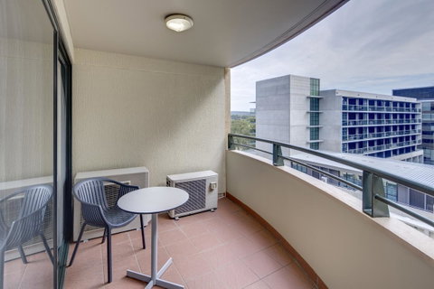Adina Serviced Apartments Canberra James Court - Accommodation in Brisbane 13