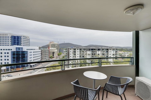 Adina Serviced Apartments Canberra James Court - Accommodation in Brisbane 9