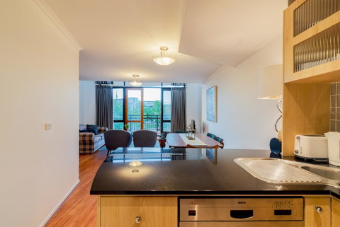 ALLARA CANBERRA - Accommodation in Brisbane 2