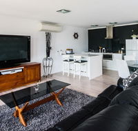 Lure Bed and Breakfast - Accommodation in Brisbane