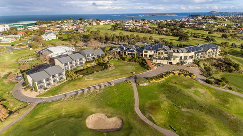 McCracken Country Club - Accommodation in Brisbane 1