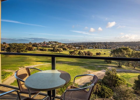 McCracken Country Club - Accommodation in Brisbane 14
