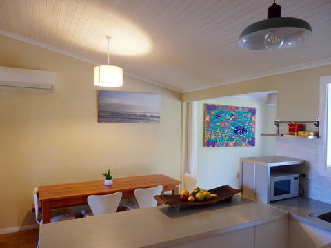 Driftwood On Dover - Accommodation in Brisbane 4