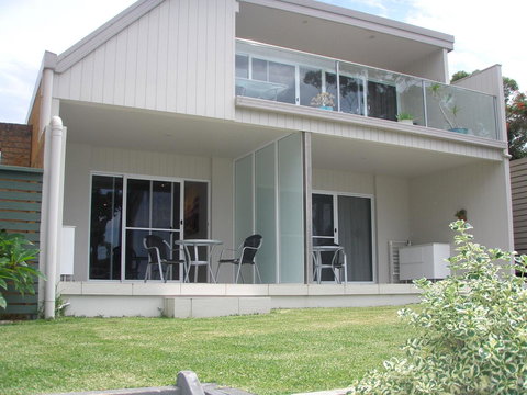 Mollymook Beach Waterfront - Accommodation in Brisbane 14
