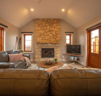 Lucy's Cottage - Accommodation in Brisbane