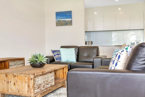 Eastern Breeze - Accommodation in Brisbane 28