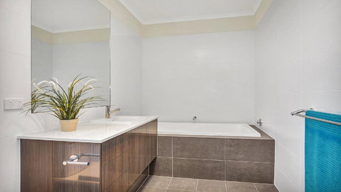 Eastern Breeze - Accommodation in Brisbane 18