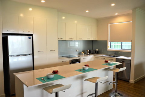 Eastern Breeze - Accommodation in Brisbane 0