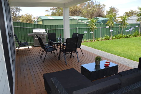 Eastern Breeze - Accommodation in Brisbane 12