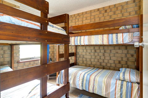 Sun & Surf Aldinga Beach Apartment - Accommodation in Brisbane 9
