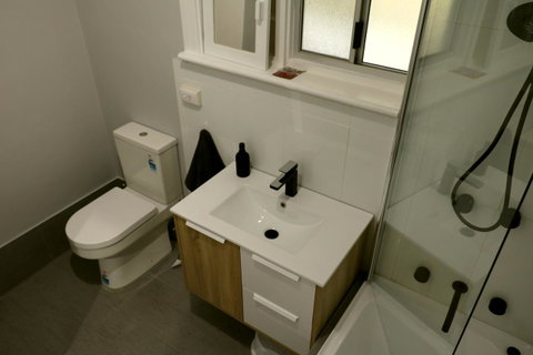 The Purple Door On Seaview - Accommodation in Brisbane 15