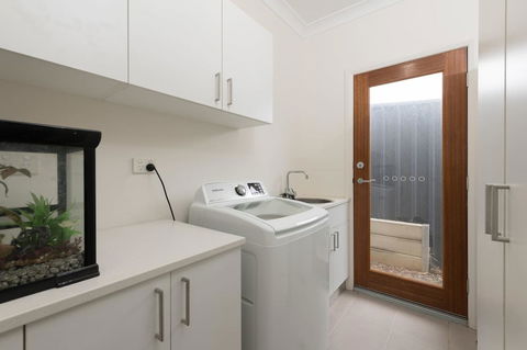 Boutique Getaway On Wright - Accommodation in Brisbane 19