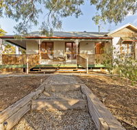 Rustic on 13th - Accommodation in Brisbane