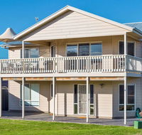 Rocks Beach House Victor Harbor - Accommodation in Brisbane