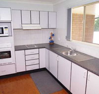 Bellhaven 1 17 Willow Street - Accommodation in Brisbane