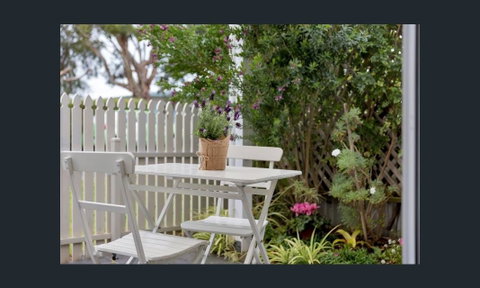 Wintergarden Beach Cabin - Accommodation in Brisbane 2