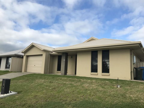 Little On Ash - Accommodation in Brisbane 0