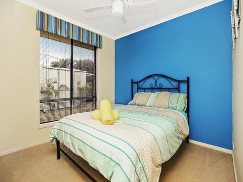 Lakeside - Encounter Bay - Accommodation in Brisbane 10