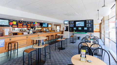 Bay Motel Hotel - Accommodation in Brisbane 14