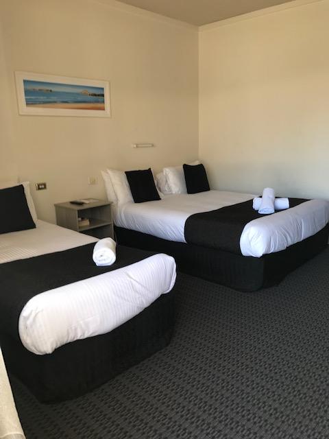 Bay Motel Hotel - Accommodation in Brisbane 4