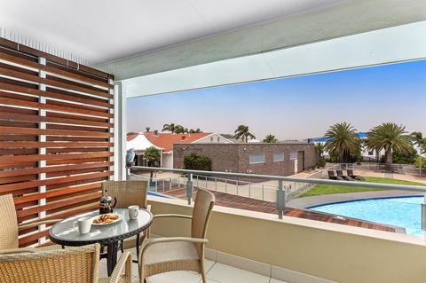 Pacific Blue 278-265 Sandy Pt Rd- Dual Key Access, Wifi, Linen And Air Conditioning - Accommodation in Brisbane 3