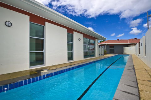 Pacific Blue 278-265 Sandy Pt Rd- Dual Key Access, Wifi, Linen And Air Conditioning - Accommodation in Brisbane 16