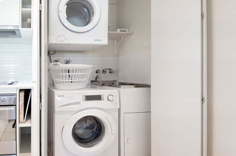 Pacific Blue 278-265 Sandy Pt Rd- Dual Key Access, Wifi, Linen And Air Conditioning - Accommodation in Brisbane 15