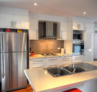Home On Torrens - Accommodation in Brisbane