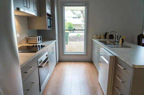 Gawler Townhouse 3 Bedroom - Accommodation in Brisbane 1