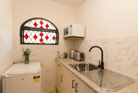 The Manor Basket Range - Accommodation in Brisbane 5