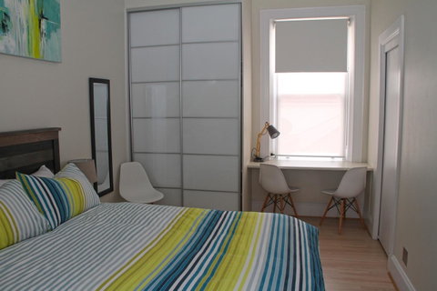 Smugglers Inn Studio Apartments - Accommodation in Brisbane 16