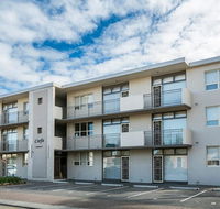 Glenelg Holiday Apartments - Corfu - Accommodation in Brisbane
