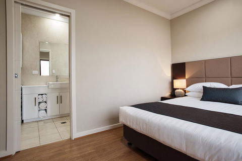 Renmark Holiday Apartments - Accommodation in Brisbane 8