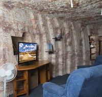 Ali's Underground - Accommodation in Brisbane