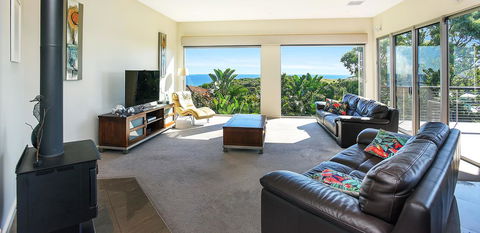 Lavina Luxury Beach House - Accommodation in Brisbane 41