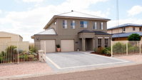 Rezare House Bed  Breakfast