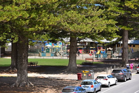 Breeze Beachfront Apartment - Accommodation in Brisbane 1