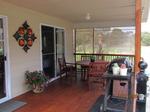 Lazy Days Cottage - Victor Harbor - Accommodation in Brisbane 27