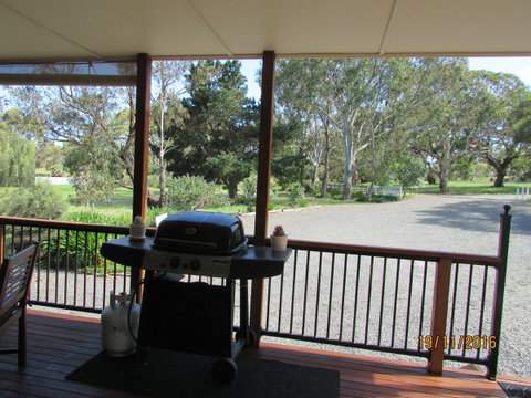 Lazy Days Cottage - Victor Harbor - Accommodation in Brisbane 8