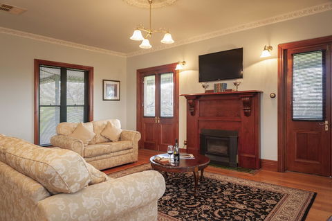 Angaston Saleyards Luxury Accommodation - Accommodation in Brisbane 25