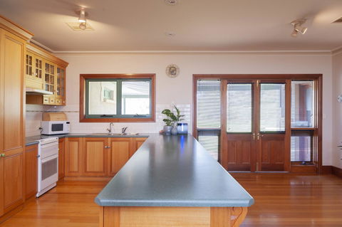 Angaston Saleyards Luxury Accommodation - Accommodation in Brisbane 4