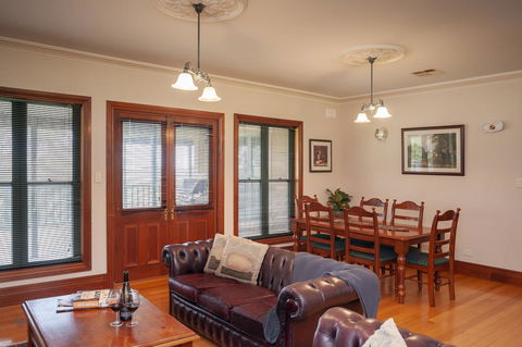Angaston Saleyards Luxury Accommodation - Accommodation in Brisbane 7