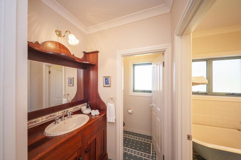 Angaston Saleyards Luxury Accommodation - Accommodation in Brisbane 14
