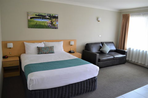 Bathurst Motor Inn - Accommodation in Brisbane 2