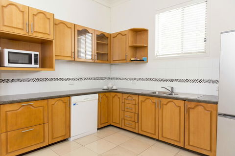 Bathurst Motor Inn - Accommodation in Brisbane 32